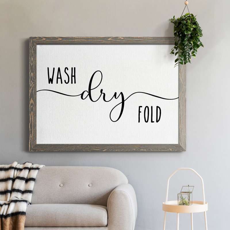 «Wash Dry Fold», art textuel sur toile, H 37,5 po x l 27,5 po x P 1,5 po, Gris