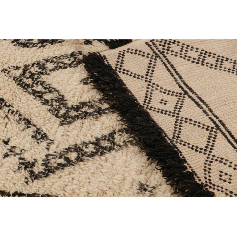 Moroccan One-of-a-Kind 6'6X8'6 Hand Knotted Area Rug