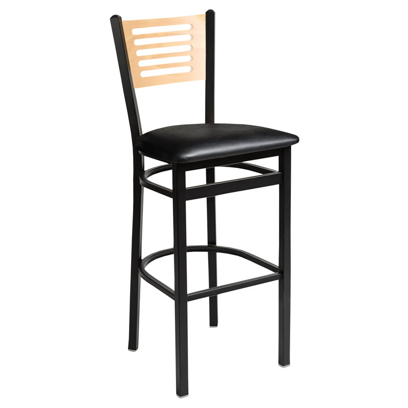 Tabouret de bar Espy à dossier ajouré en bois - Dossier en merisier clair - Assise en vinyle noir - Structure en acier - Finition noir sablé