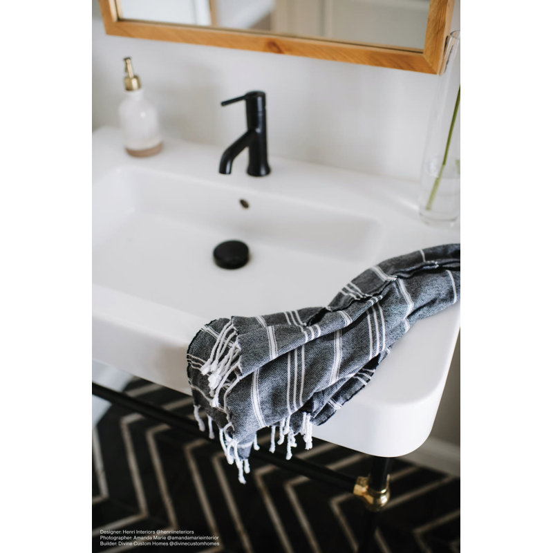 Vivace 9" x 9" Porcelain Field Tile