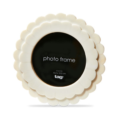 Cadre photo rond blanc festonné 4 x 4