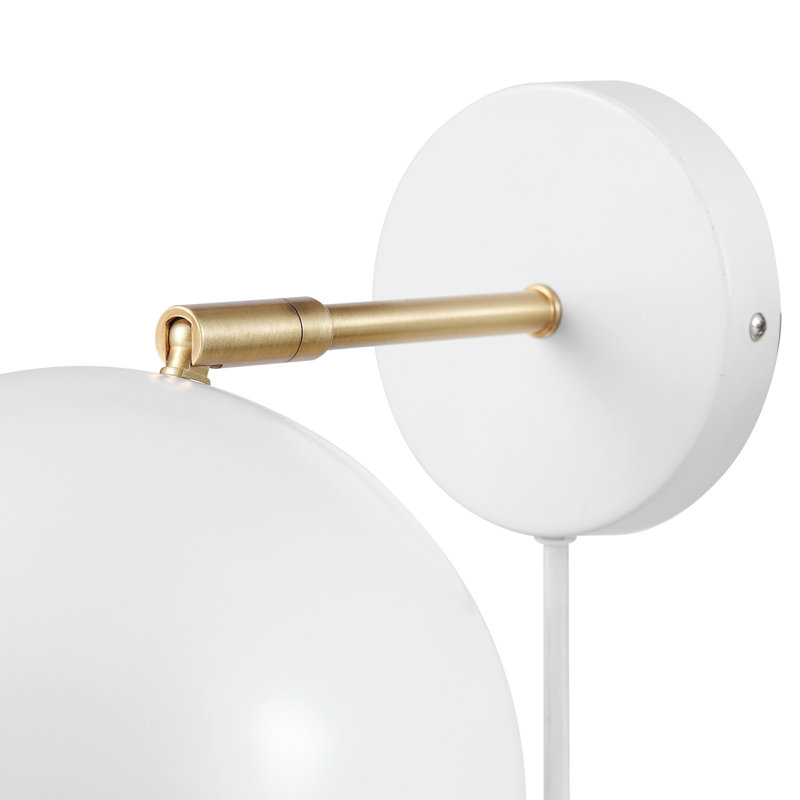 Applique murale à brancher ou câblée à 1 lumière Jerimee, blanc mat, accent laiton mat, Blanc mat, Blanc