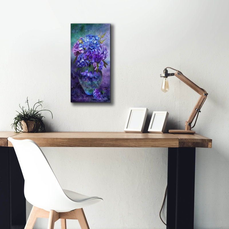Toile épique «Hydrangea Bouquet» par Carol Cavalaris, H 24 po x l 12 po x P 0,75 po