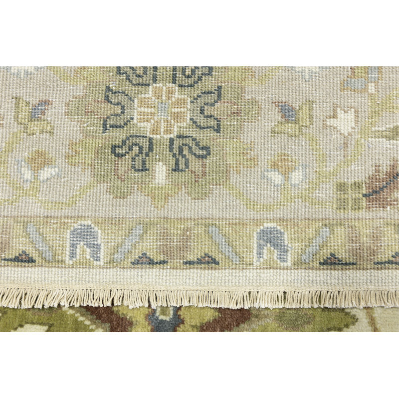 Oriental Handmade Hand-Knotted Rectangle 7'11" x 10'1" Wool Area Rug in Cream