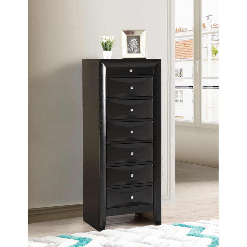 Marilla 23'' W 7 - Drawer Dresser, Black