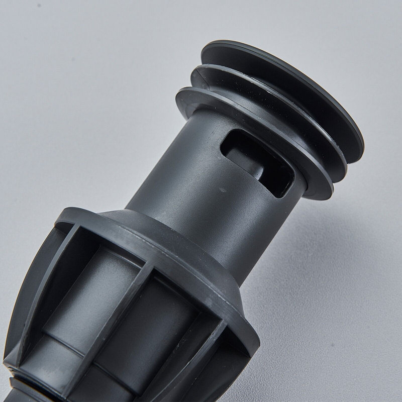 Single-handle Bathroom Faucet with Drain Assembly