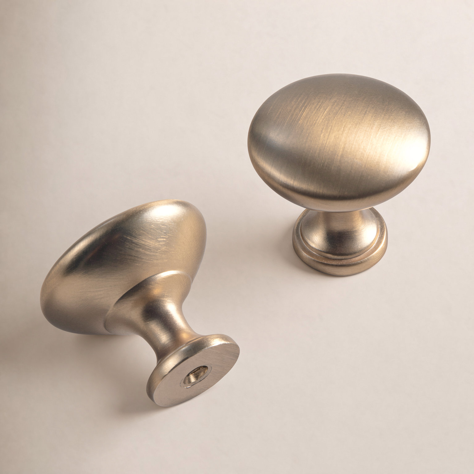 1.18" Mushroom Knob, Champagne Bronze