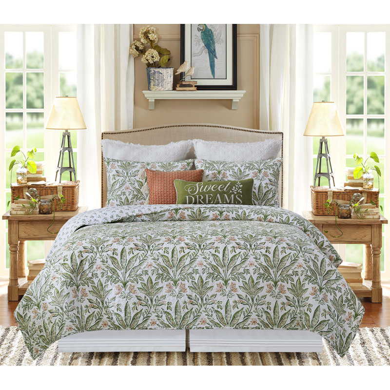 Lana Palms Quilt Set, Queen Quilt + 2 Standard Shams