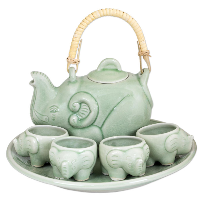 Service à thé en céramique Elliston Elephant Celadon