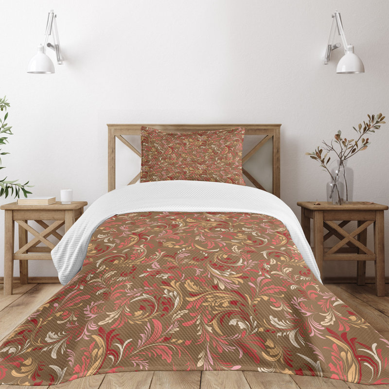 Twin White Quilted Bedspread Set with Pillow Sham