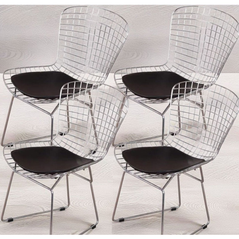 Chaise Ahnyla