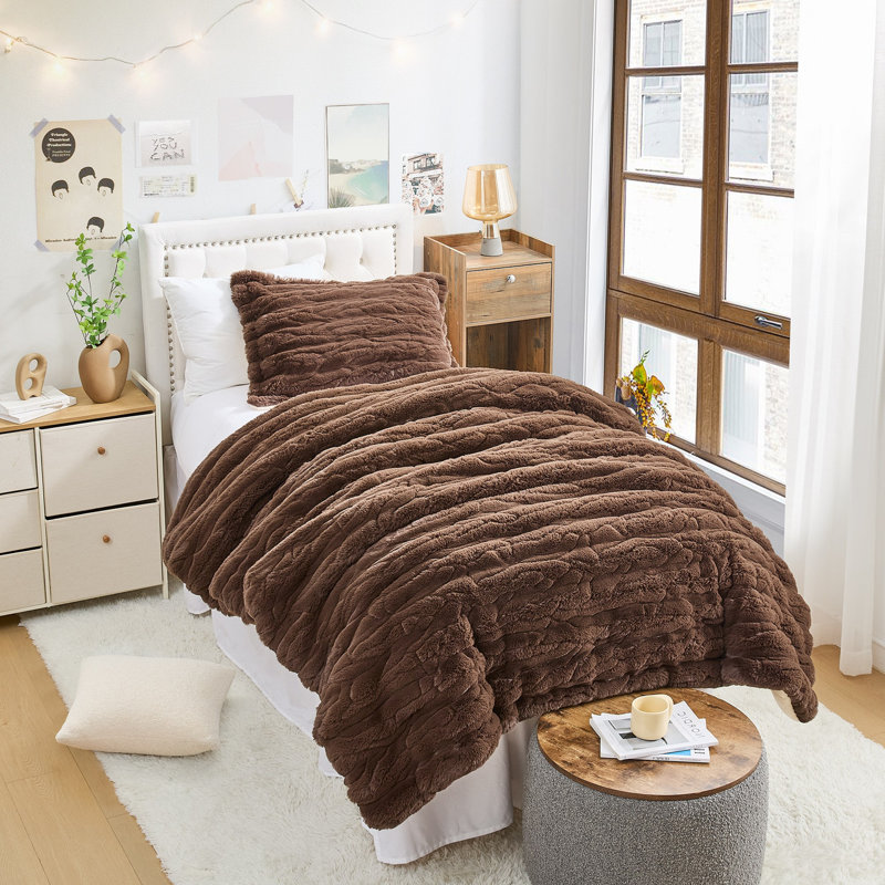 Yule Log Chunky Bunny - Coma Inducer Oversized Comforter Set - Chestnut, Twin XL Comforter + 1 Standard Sham