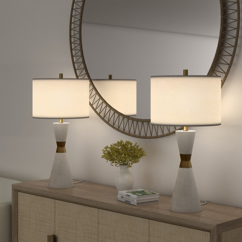Lampe de table Hourglass - 77,5 cm (30,5 po) en résine et métal - Blanc, fini doré, Blanc, Blanc