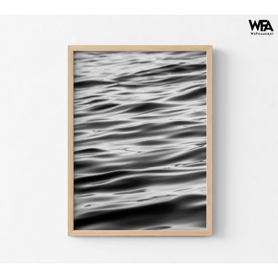 Surface par Design Fabrikken, idée de décoration de vagues océaniques, art mural chambre auberge en bord de mer, décor de chambre à coucher mer noir et blanc