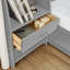 Base de lit plateforme avec rangement moderne avec tête de lit en velours brillant et tablettes intégrées-401291140