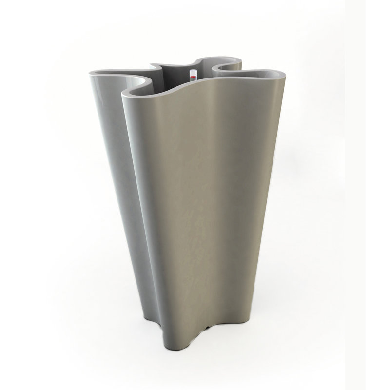 Bye-Bye Resin Pot Planter, Steel, 27.5" H x 17" W x 16.25" D