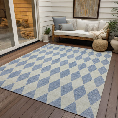 Loreen Washable Geometric Indoor / Outdoor Rug