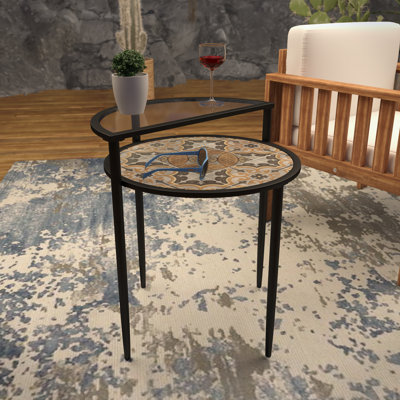 Round Outdoor Side Table , 24 " W 23 " D