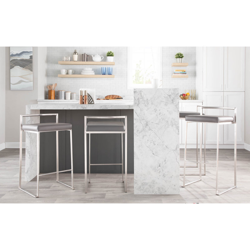Tabouret de bar empilable contemporain de 76 cm (30 po) en acier inoxydable avec coussin en similicuir gris - Ensemble de 3