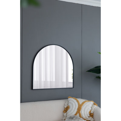 Miroir de chambre à coucher arqué en fer noir 33 po x 31 po