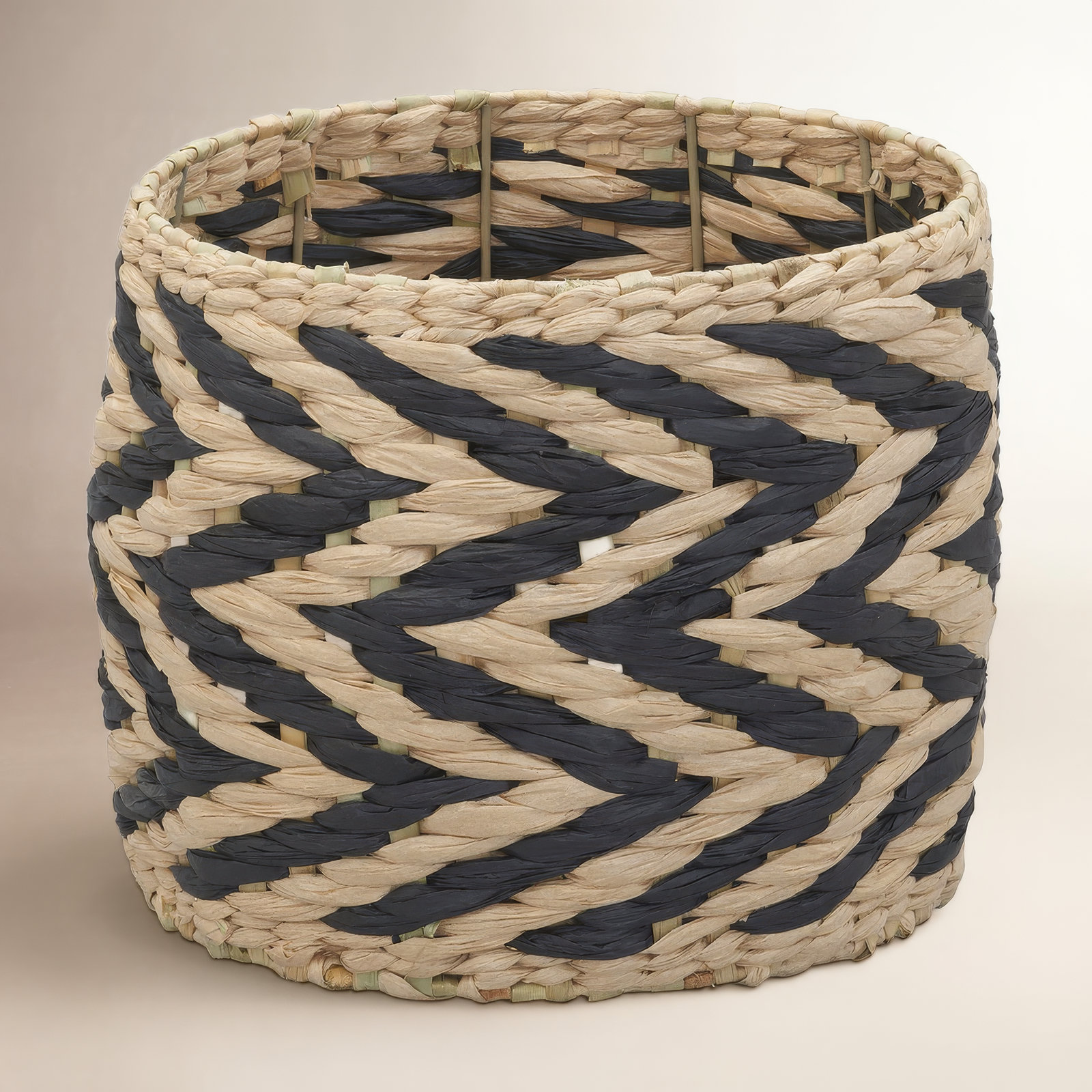 Wicker Decorative Basket 1, Black
