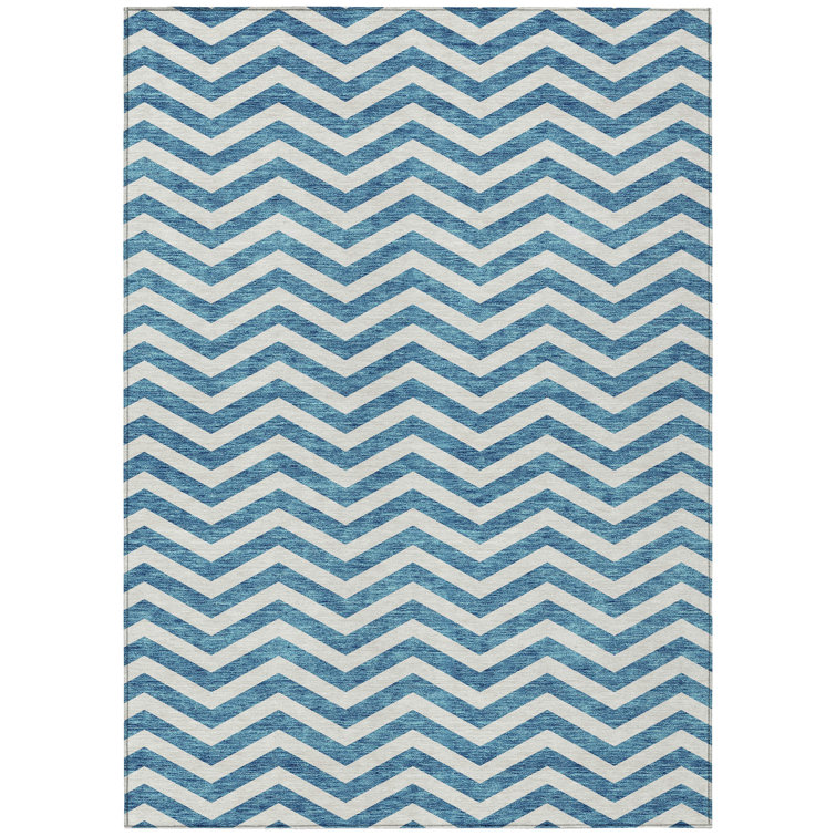 Colturo Flatweave Chevron Indoor / Outdoor Rug