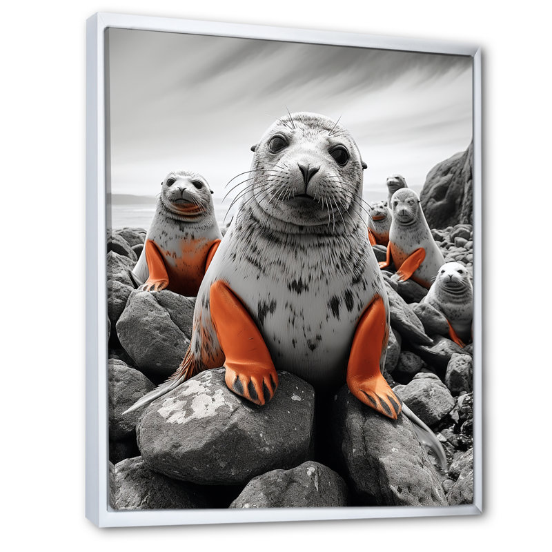 «Grey Coral Seal Silent Guardians» - impressions sur toile d'animaux marins, H 32 po x l 16 po x P 1 po, Cadre flottant blanc