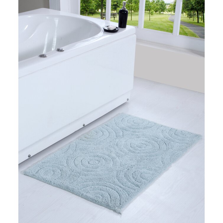 https://assets.wfcdn.com/im/45246010/resize-h755-w755%5Ecompr-r85/1517/151738121/100%25+Cotton+Bath+Rug+with+Non-Slip+Backing.jpg