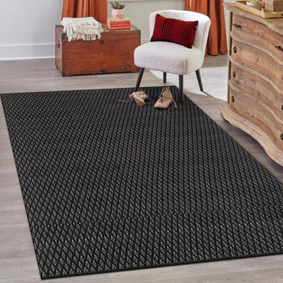 Divya Alhakim Rug