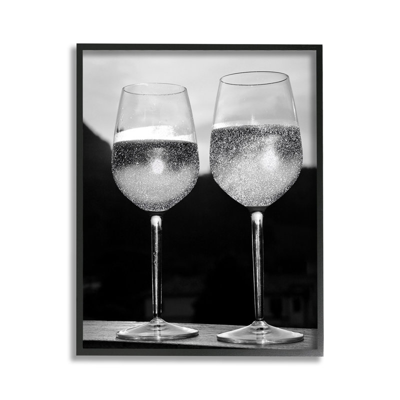 FizzyChampagneGlassesGicleeArtbyLil'irl, H 14 po x l 11 po, Giclée encadrée noir minuit