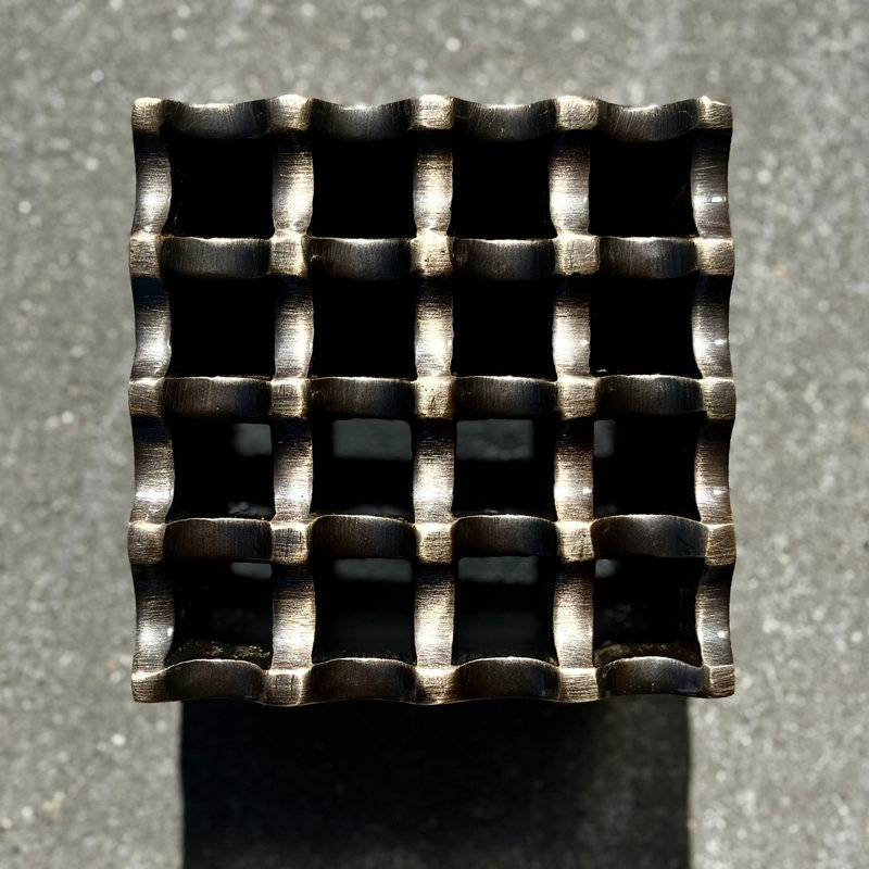 Cendrier coupe-vent en laiton antique