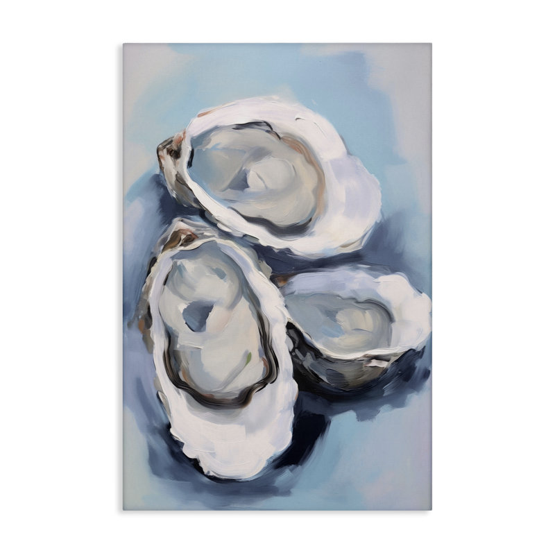 «Three Oyster Seashells», art mural sur toile par Petal Prints Design, H 36 po x l 24 po