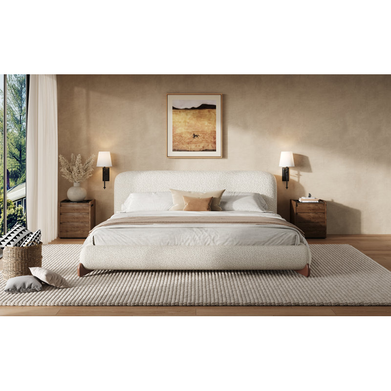 Lit plateforme tapissier Paris Boucle avec tête de lit épaisse et pieds en bois massif, Très grand