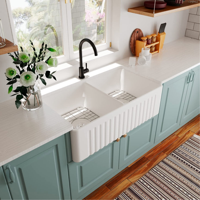 Lavabo double 33 po x 20 po - Chaleur, rayure antitaches, conception fonctionnelle avec grille et crépine Cuisine facile à nettoyer