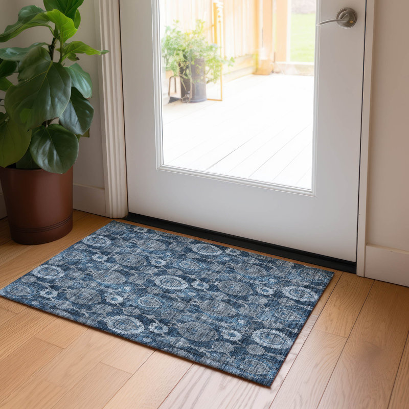 Malchow Washable Damask Indoor / Outdoor Rug, Rectangle 1'8" x 2'6"