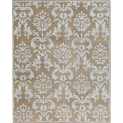 Damask Area Rug in Gray