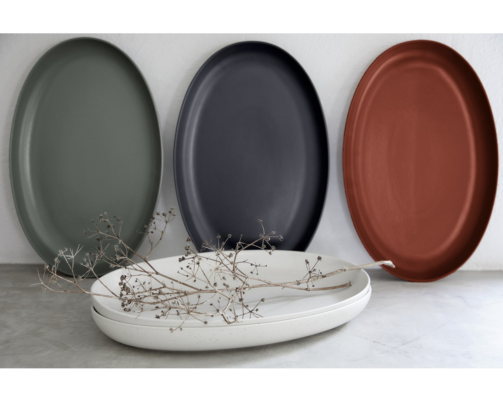 Pacifica Oval Platter, Vanilla