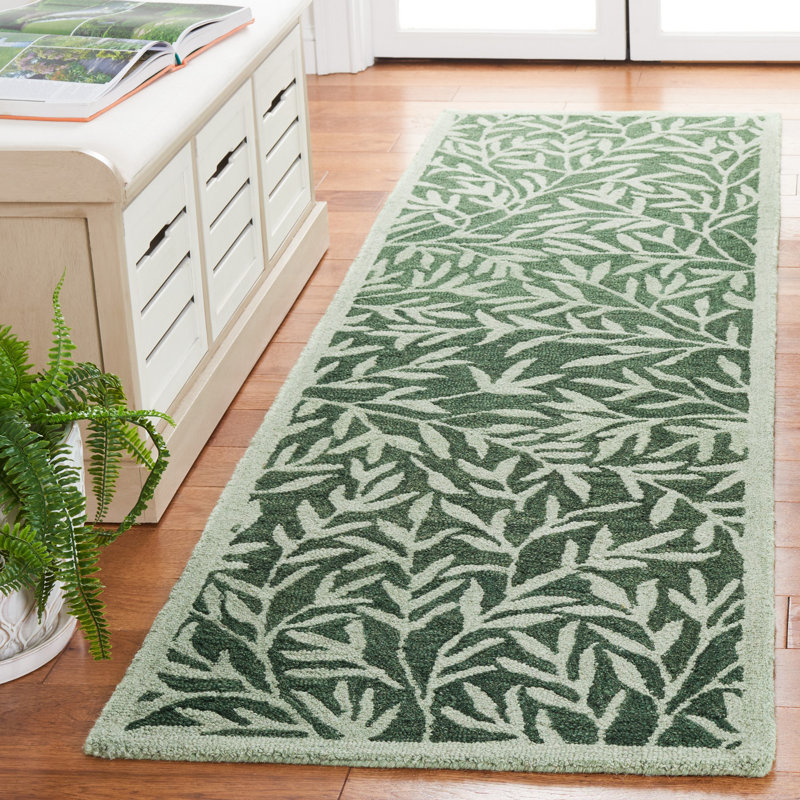 Jalayiah Hand Tufted Wool/Cotton Floral Rug in Green, Runner 2'3" x 8'