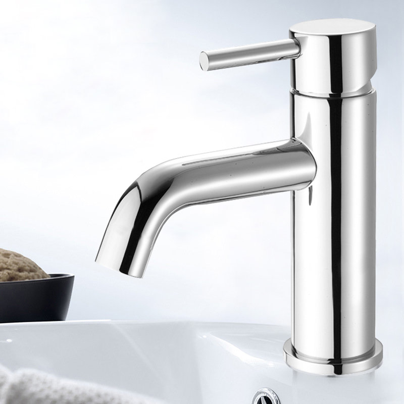Single Hole Bathroom Sink Faucet, Polished Chrome