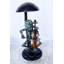 Statue de grenouille jouant du violoncelle sous le champignon - Taille: L 10 po x l 10 po x H 24 po.