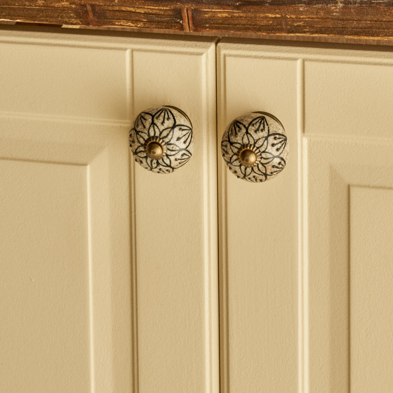 Boutons d'armoire floraux en céramique Leila
