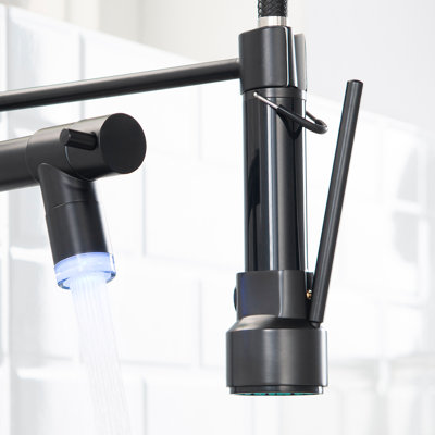 Contemporary Led Kitchen Faucet With Pull Down - Black, Single Handle, Versatile Options Black Sink , Lever, Quality