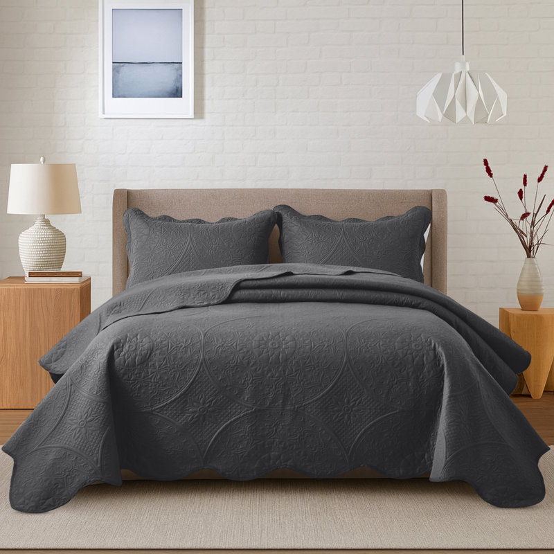 Floral Embossed Quilted Bedspread Set, Oversized and Lightweight Bedding Set with Pillow Shams, Charcoal