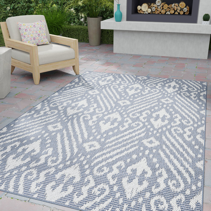 Ponds Ikat Indoor / Outdoor Rug, Rectangle 9'10" x 12'10"