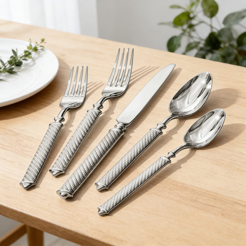 Ensemble de couverts 40 pièces à motif de corde rétro, couverts en acier inoxydable 18/10 fabriqués à la main avec un design Art déco, va au lave-vaisselle