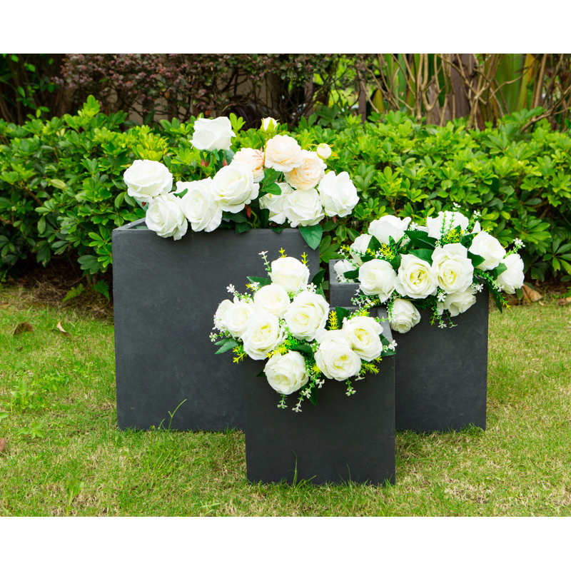 Jakelyn Pot Planter, Charcoal