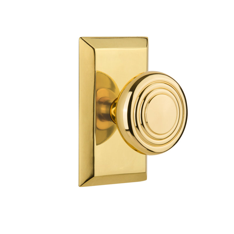 Studio Plate with Deco Door Knob, Polished Brass