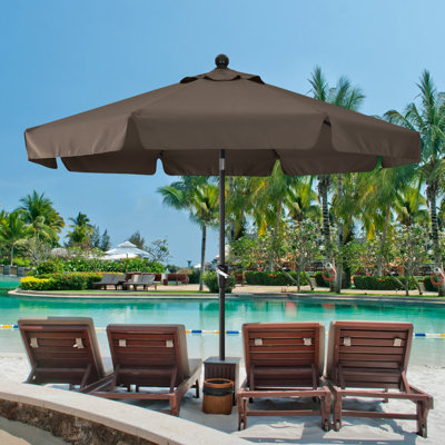 Hobert 9' Market Umbrella