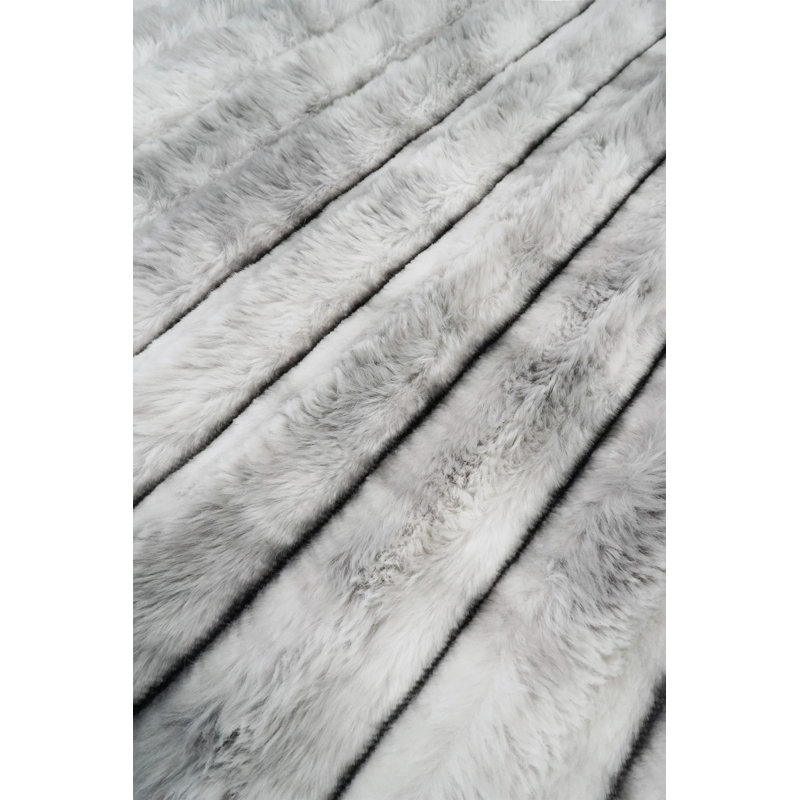 Summit Throw Blanket, Gray