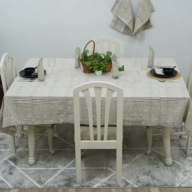 Red Barrel Studio® Classic Elegance: nappe en coton imprimée à la main pour toutes les occasions, 6 Kamal (6 places)